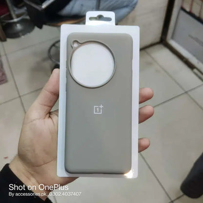 OnePlus 12 Logo Case