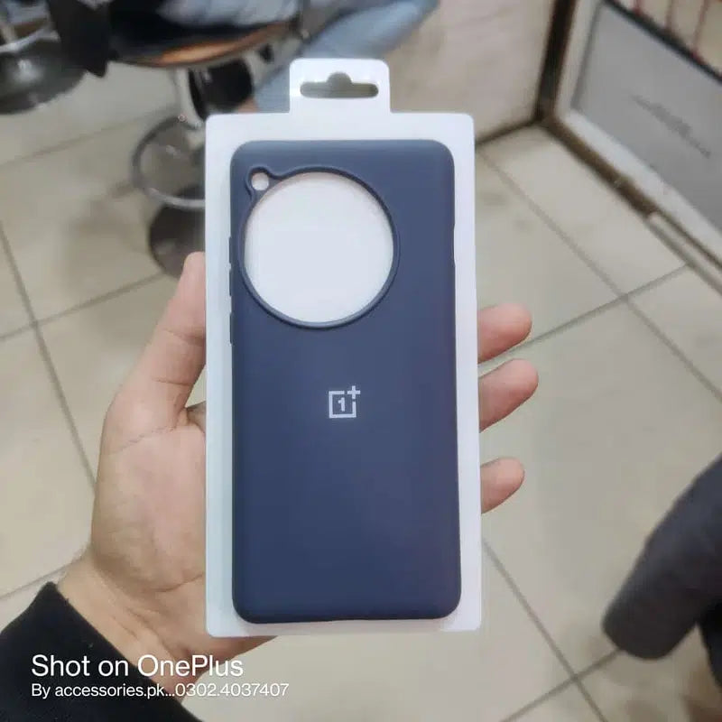 OnePlus 12 Logo Case