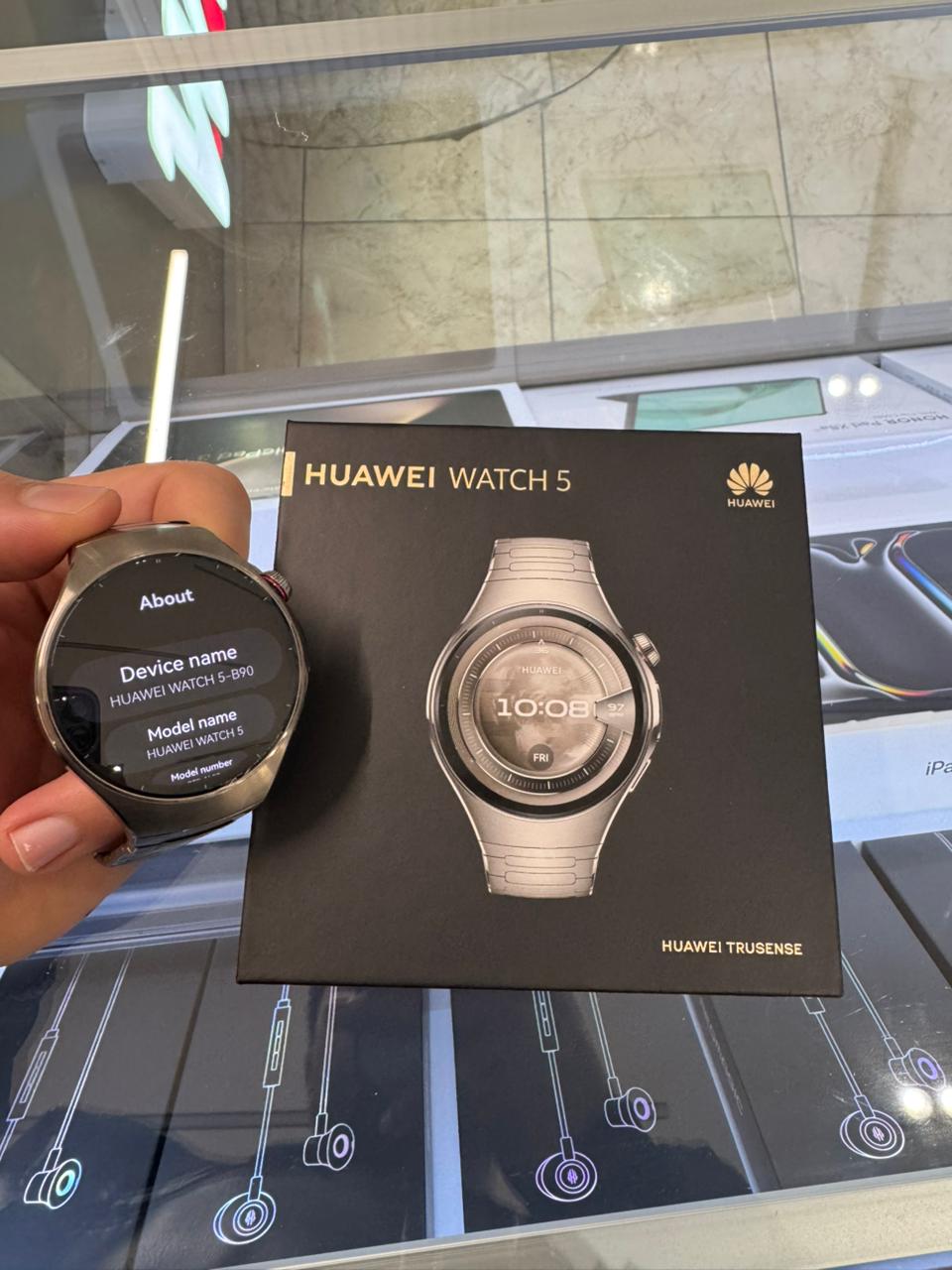 HUAWEI WATCH 5 Titanium ساعة هواوي واتش 5 - USED - مستعمل