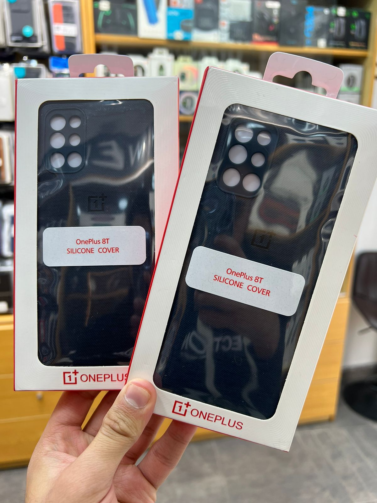 OnePlus 8T Logo Case